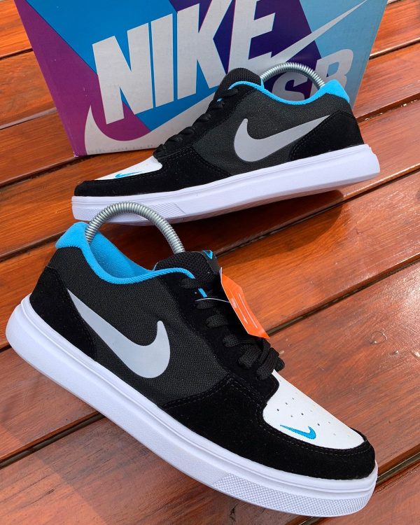 Nike SB - Preto Refletivo