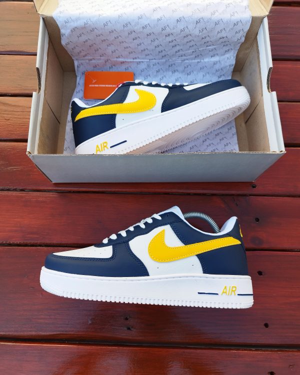 Nike Air Force Low - Amarelo e Azul