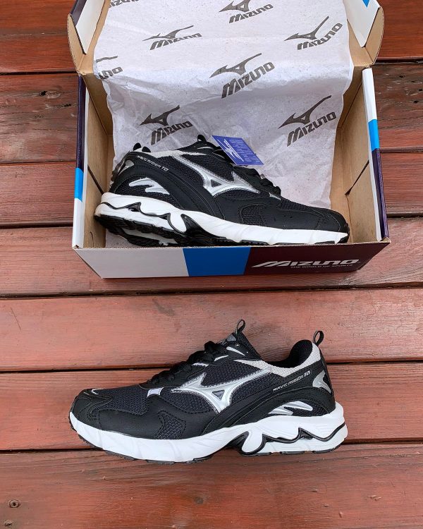 Mizuno Wave Rider 10 - Preto