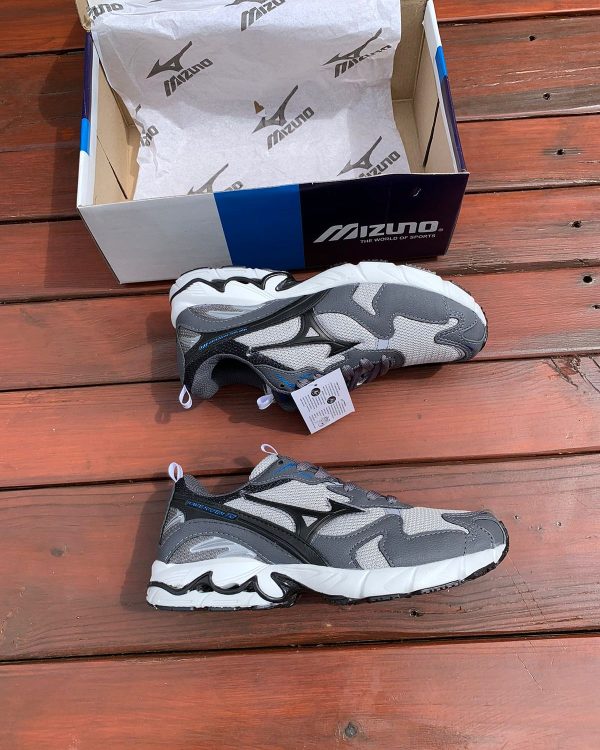 Mizuno Wave Rider 10 - Cinza