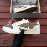 Nike Jack Cactus - Branco e Marrom