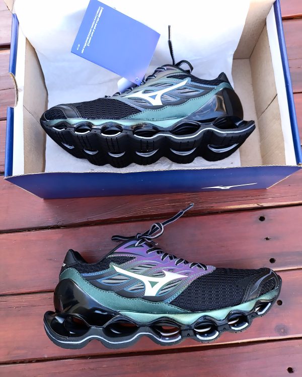 Mizuno Wave Prophecy 11S