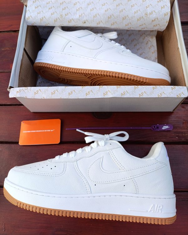 Nike Air Force- Branco e Marrom