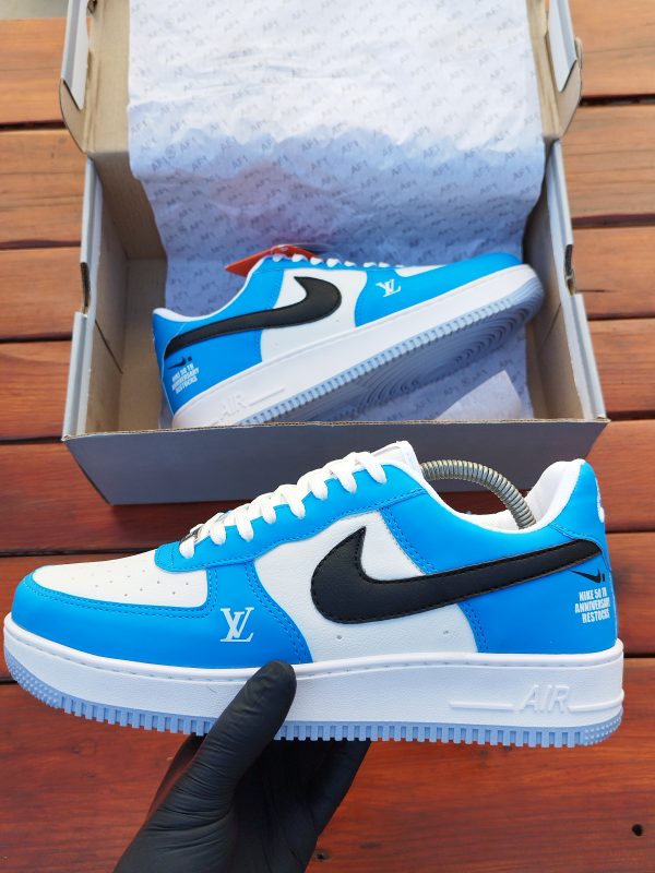 Nike Air Force - Azul Branco Preto