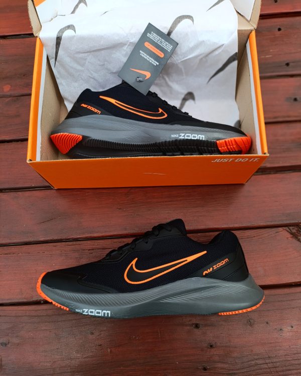 Nike Zoom 4 - Laranja